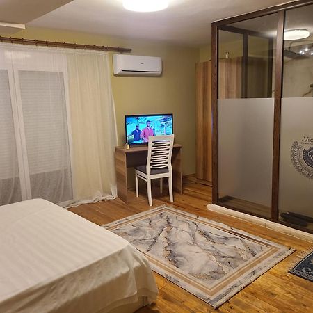 Elear Hotel Korce Exterior foto