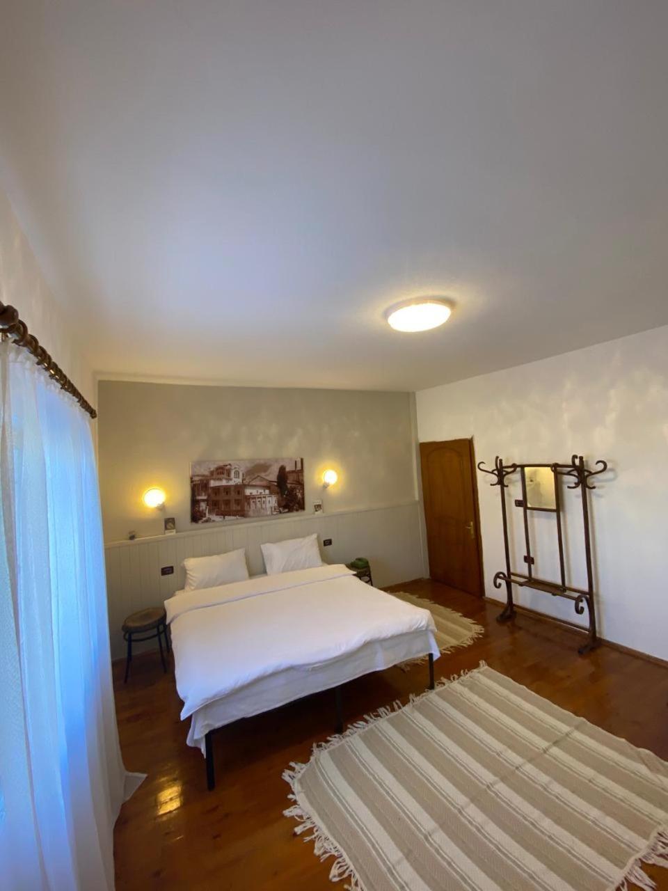 Elear Hotel Korce Exterior foto